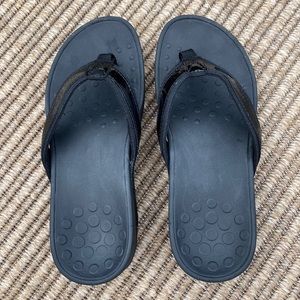 Vionic High Tide Wedge Sandals Black Sz. 6